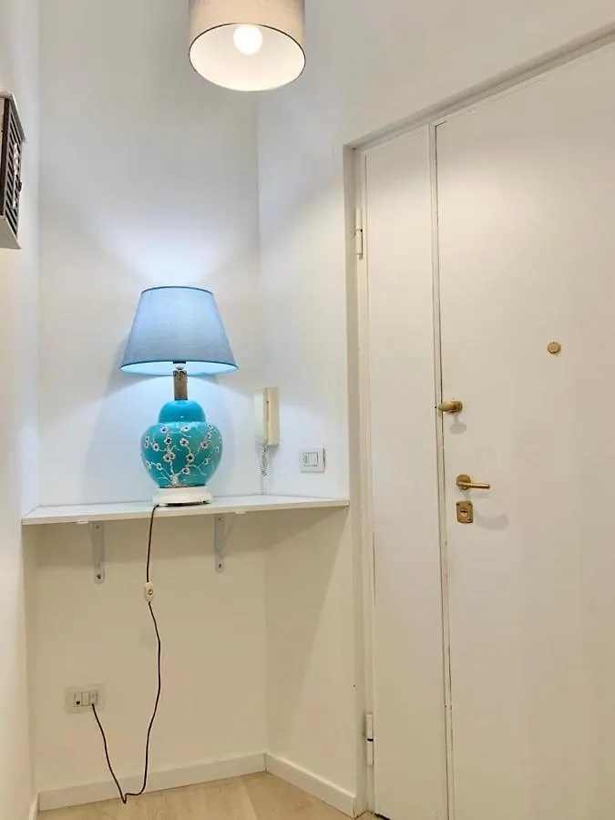 Terrazza Capruzzi Apartment Bari 0*,