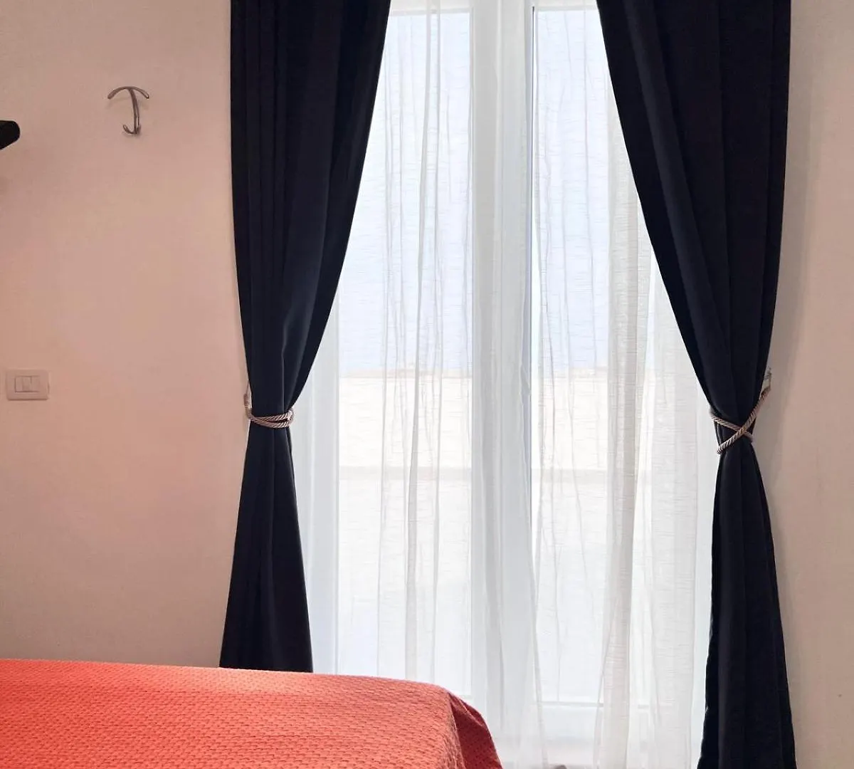 Terrazza Capruzzi Apartment Bari 0*,  Italy